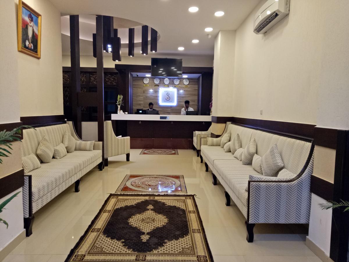 Gateway Salalah Hotel Apartments Zewnętrze zdjęcie