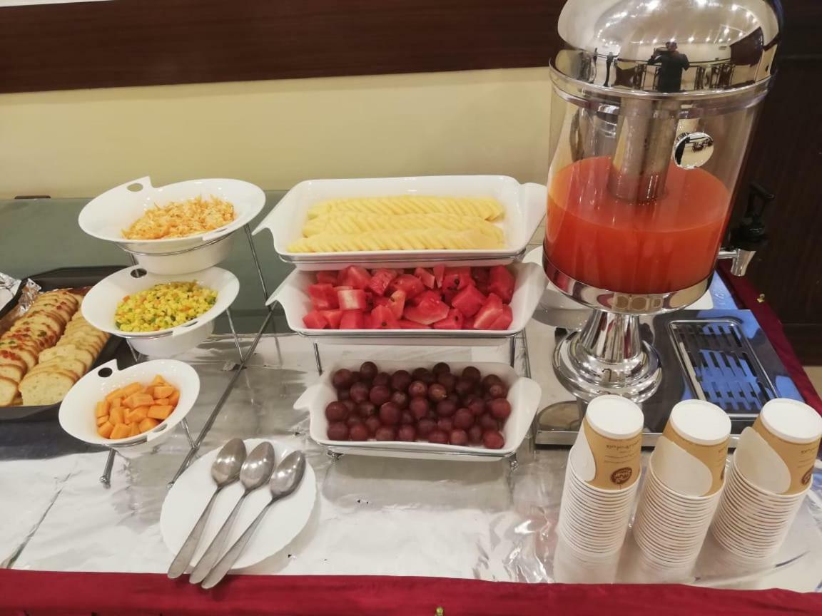 Gateway Salalah Hotel Apartments Zewnętrze zdjęcie